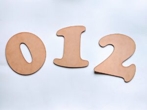 CANDY BAR NUMERO MDF 15 CM