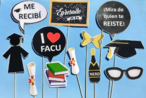 PROPS PARA FOTOS EGRESADOS